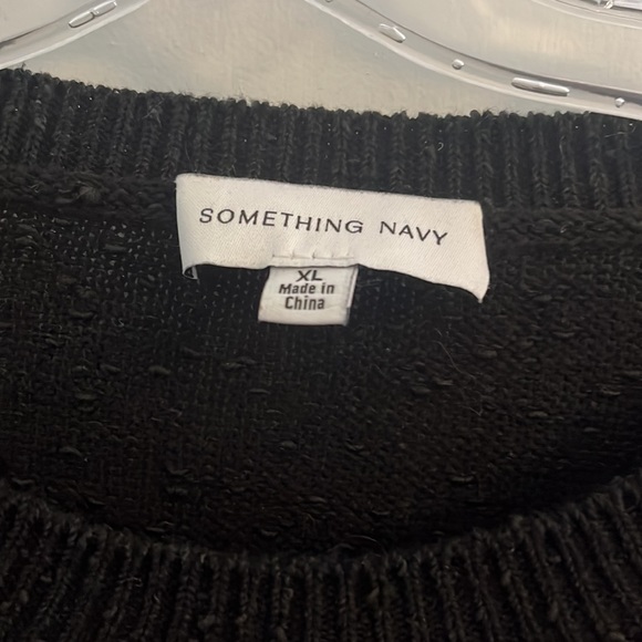 NEW Sweater - Picture 4 of 6